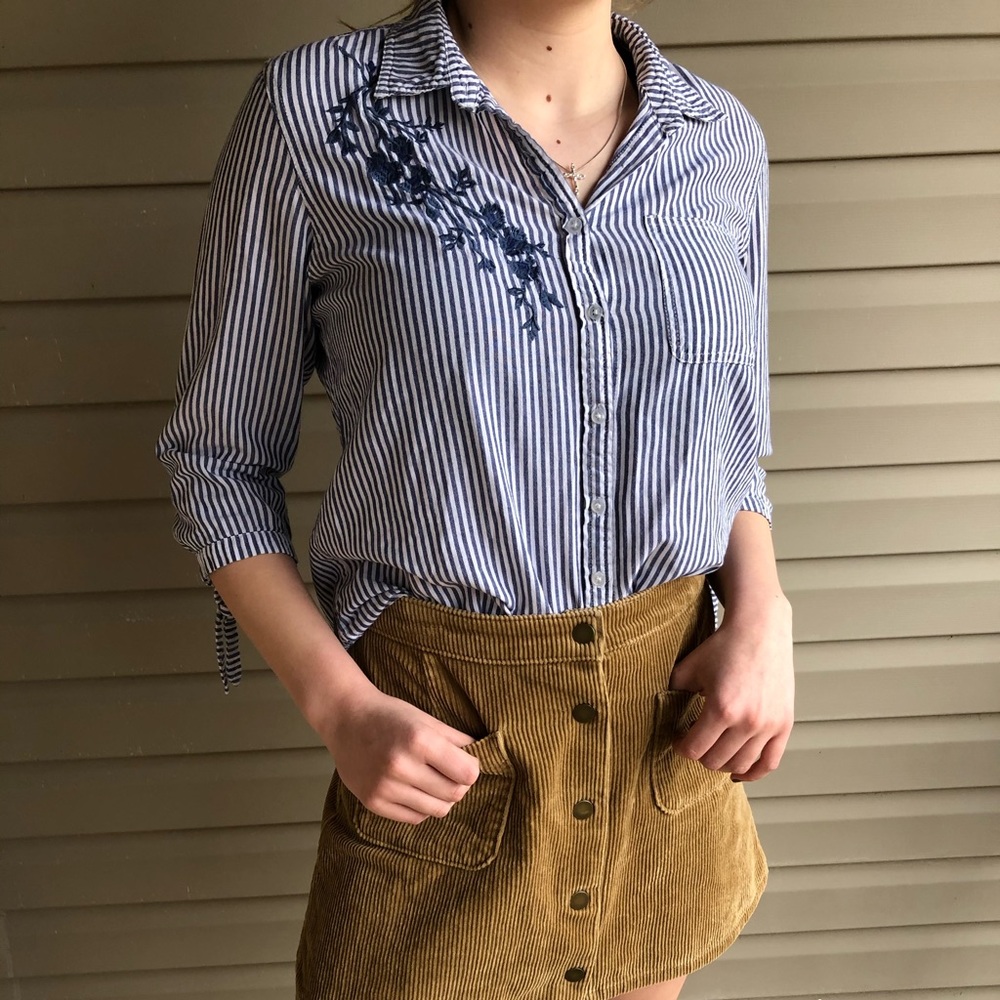 🌿Blue-Striped Maurices Blouse